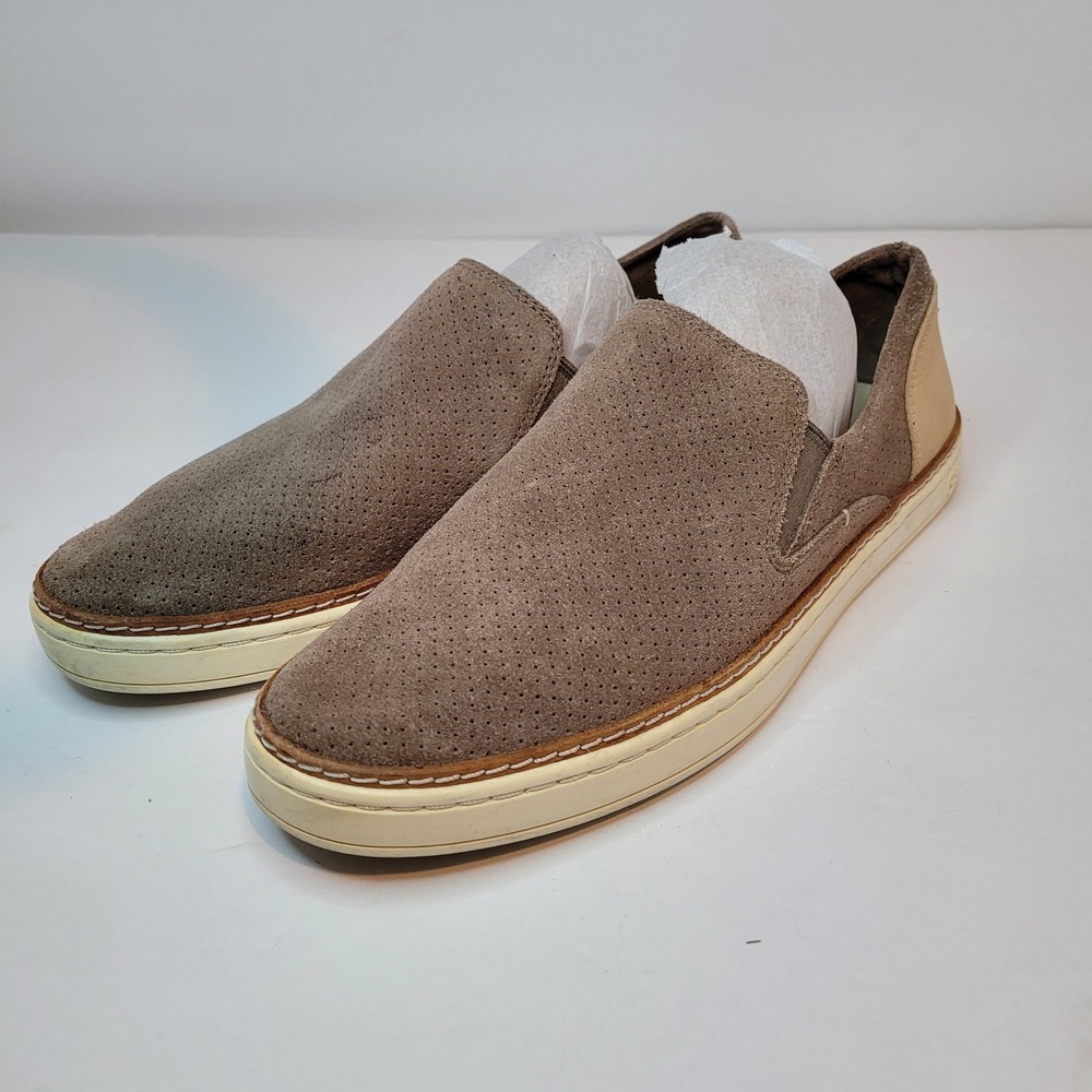 Ugg Women's Tan Suede slip-on casual shoes Sneakers‎ sz US 8.5